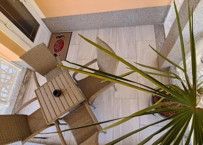 D&D Izola Apartments