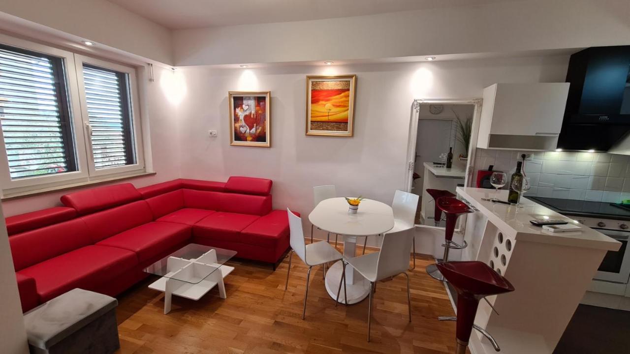 D&d Apartma *